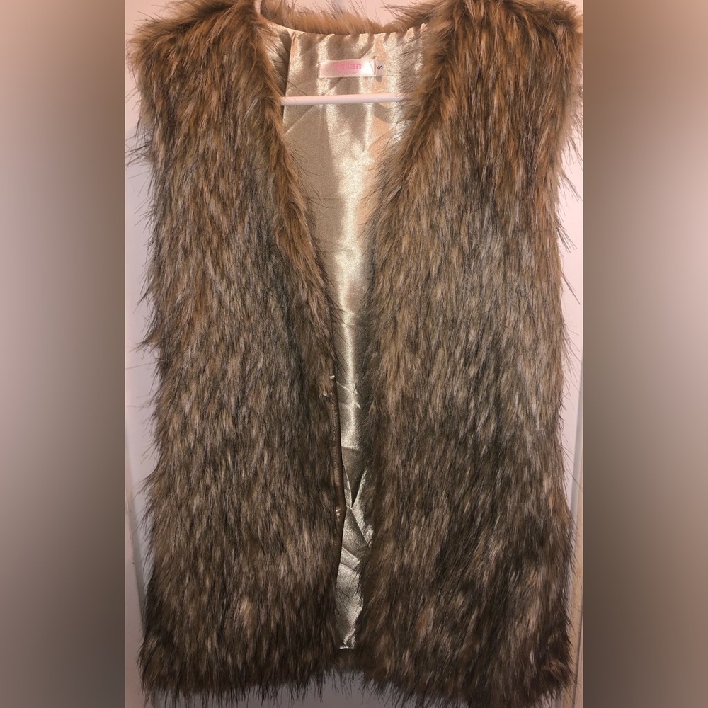 Fur vest size small